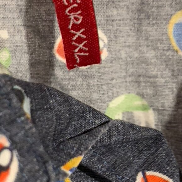A fish named Fred XL Men's Shirt - Picture 6 of 7